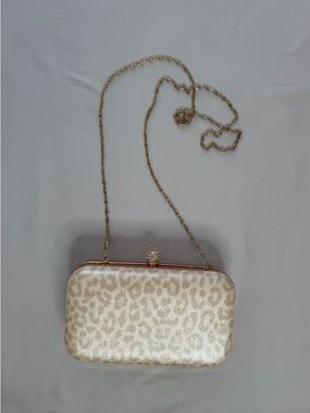 Elegant Champagne Leopard Satin Clutch with Gold Chain